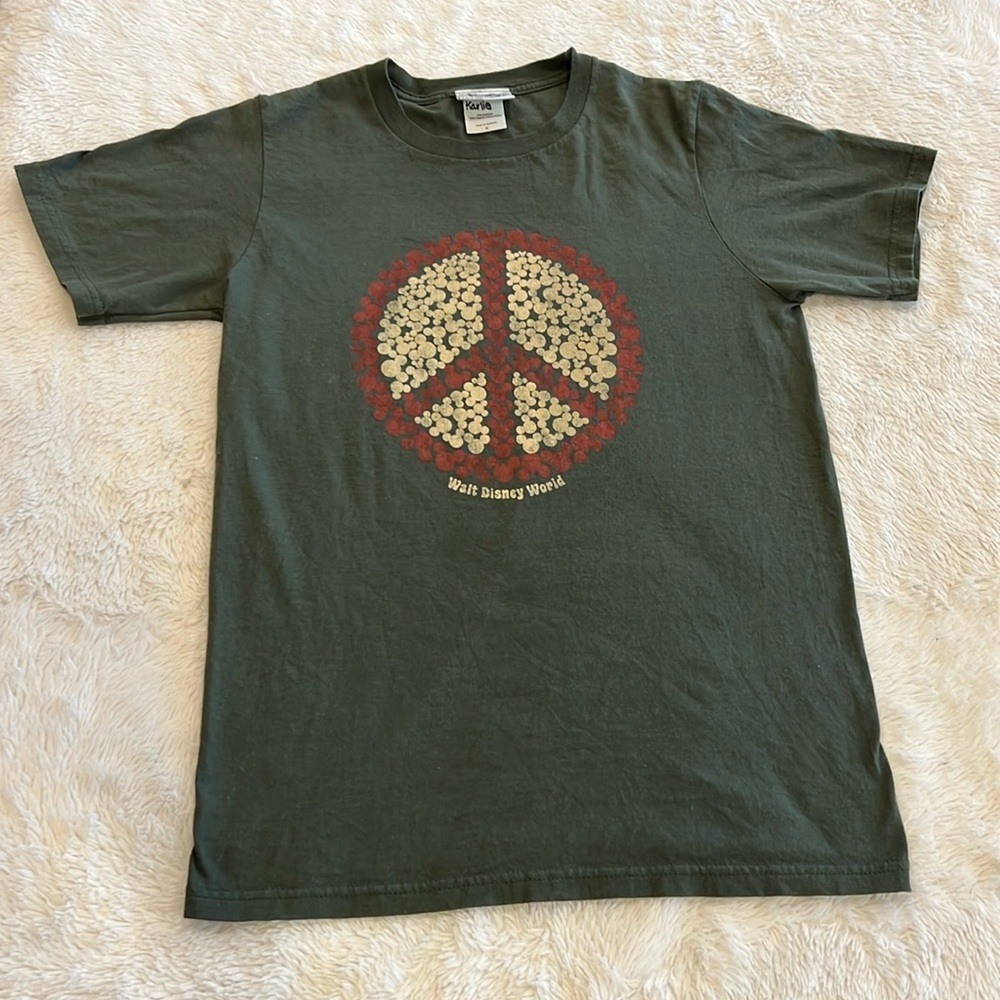 Walt Disney World Mickey Mouse Peace Sign T Shirt Green Small vintage
